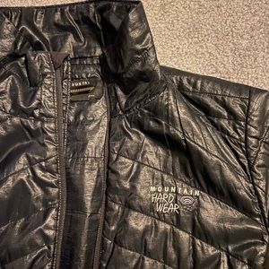 Men’s Mountain Hardware Jacket | Medium | Black